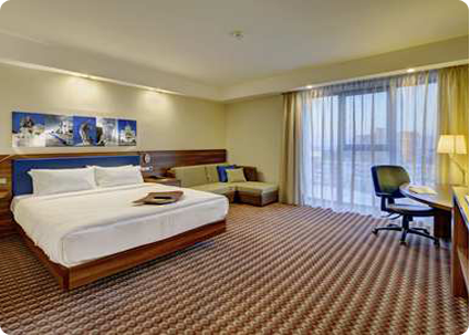 Hampton by Hilton Volgograd Profsoyuznaya  Sofa bed