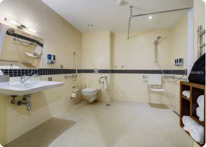 Hampton by Hilton Volgograd Profsoyuznaya Standard Bathroom.png