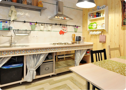 Scotch hostel Volgograd cosy kitchen