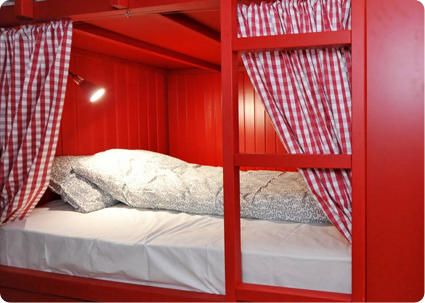 Scotch hostel Volgograd english room